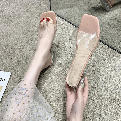 CROWN Shoes with Thick Heel